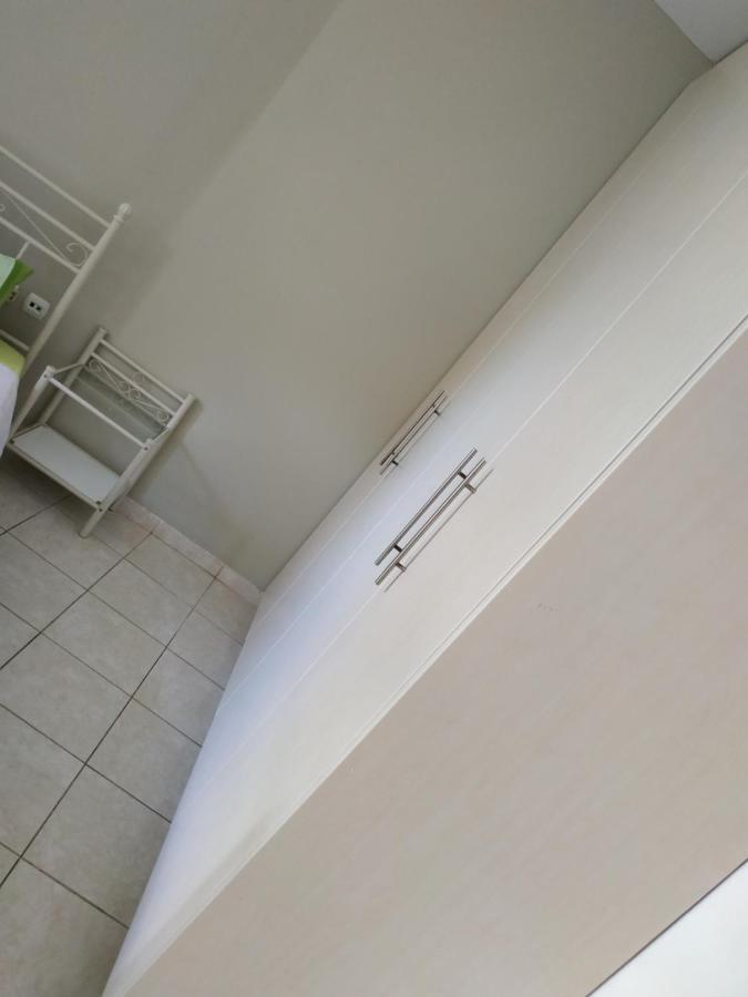 Urban Comfortable Apartment Argos Eksteriør billede
